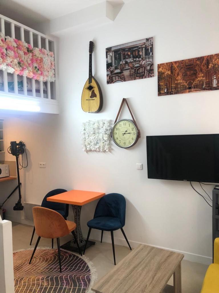 Studyo Cosy 400 Metre Sacre Ceour Paris Exterior foto